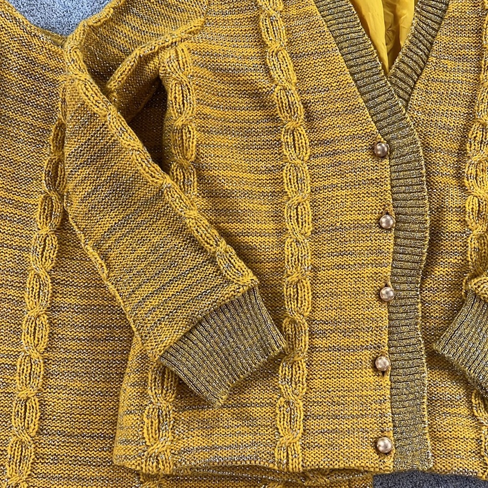 RARE Vintage Oscar de La Renta 1960’s knit cardigan skirt set - Picture 4 of 16